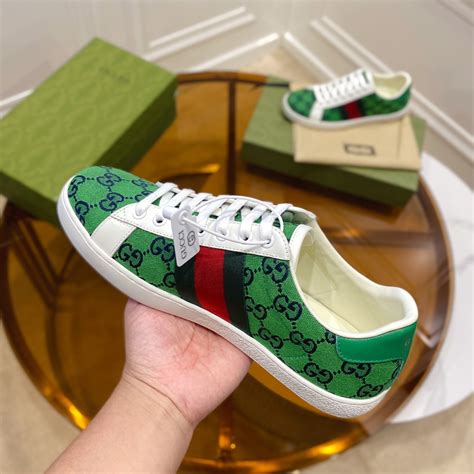 gucci sneaker fold|gucci sneakers men 2021.